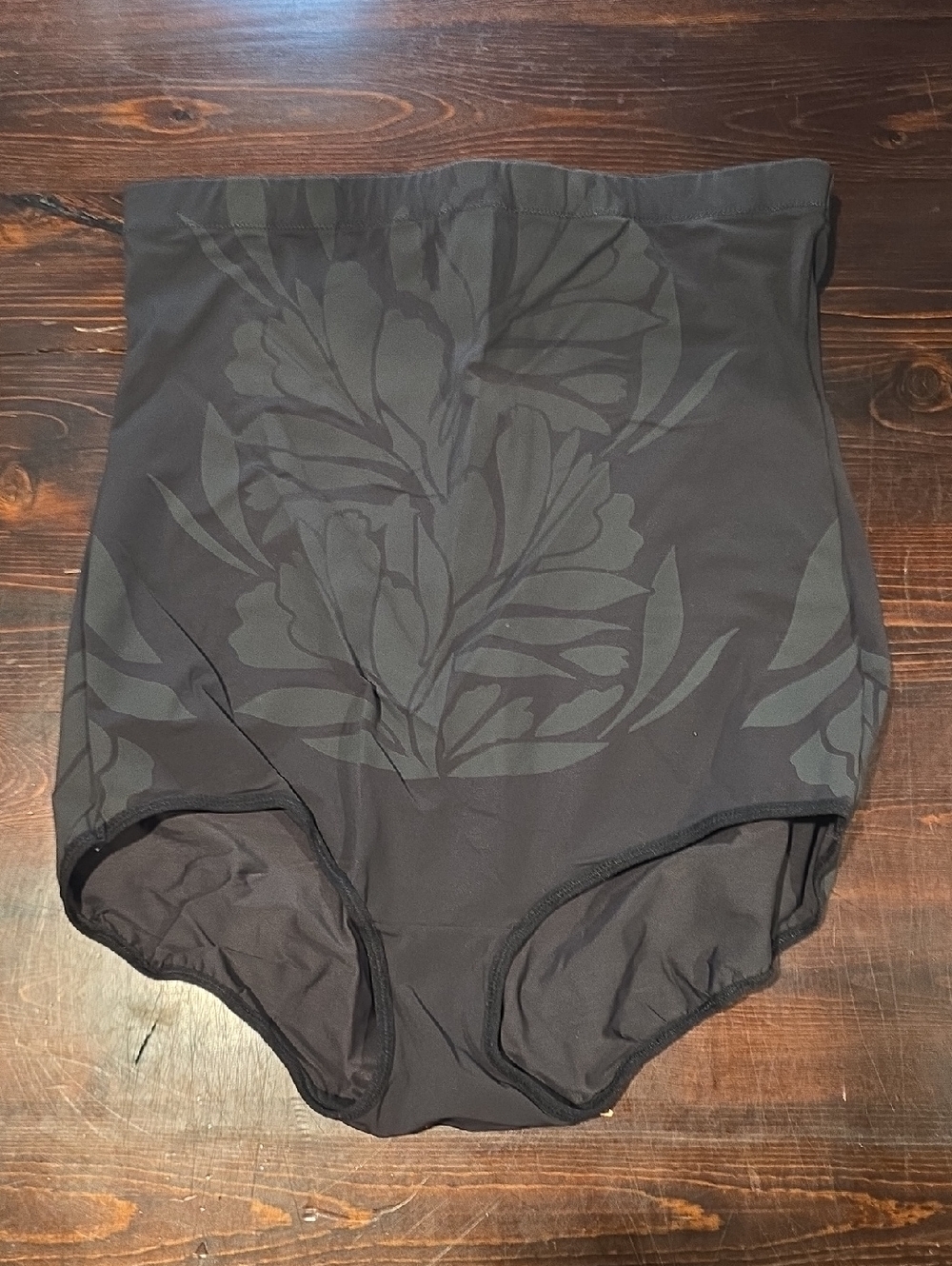 Maidenform High Waisted Shapewear Brief Full Coverage Floral Black Size L